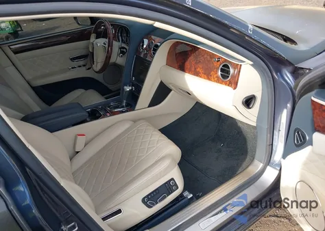 2018 Bentley Flying Spur W12 z USA, uszkodzony, nr VIN SCBEC9ZA2JC070647